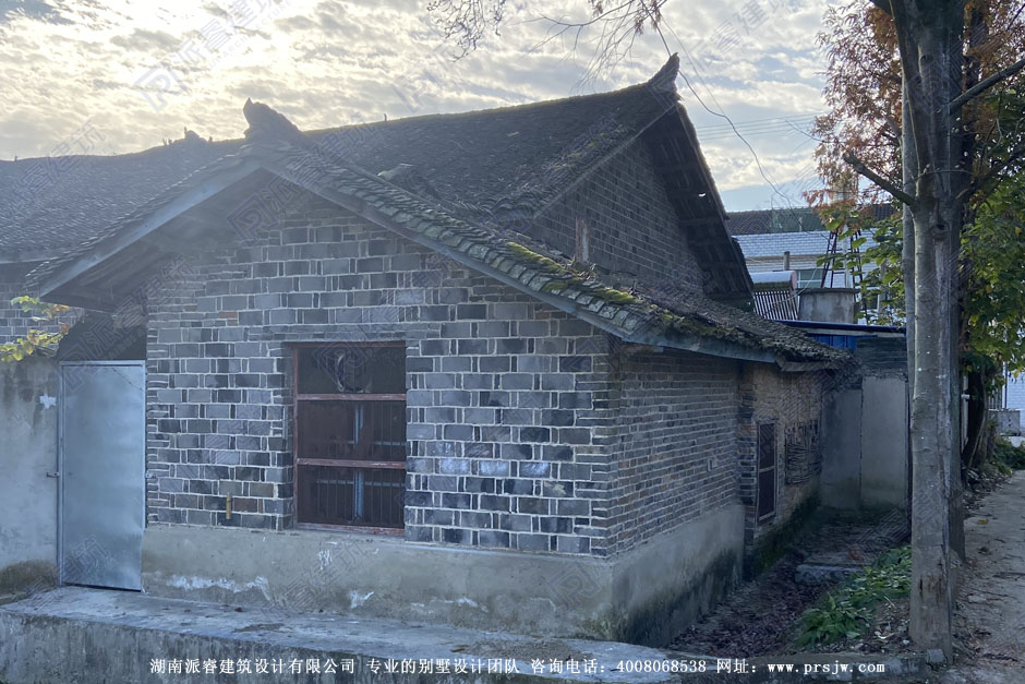 派睿建筑走进湖北十堰农村自建别墅实地勘察.jpg